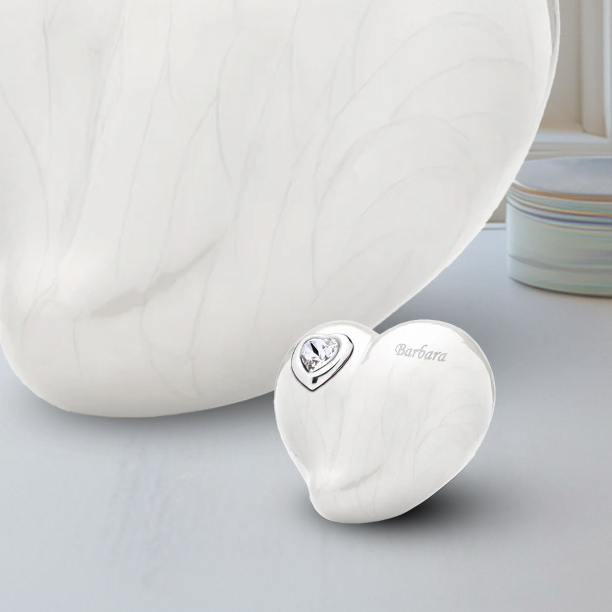 Keepsake LoveHeart Pearl Cremation Urn