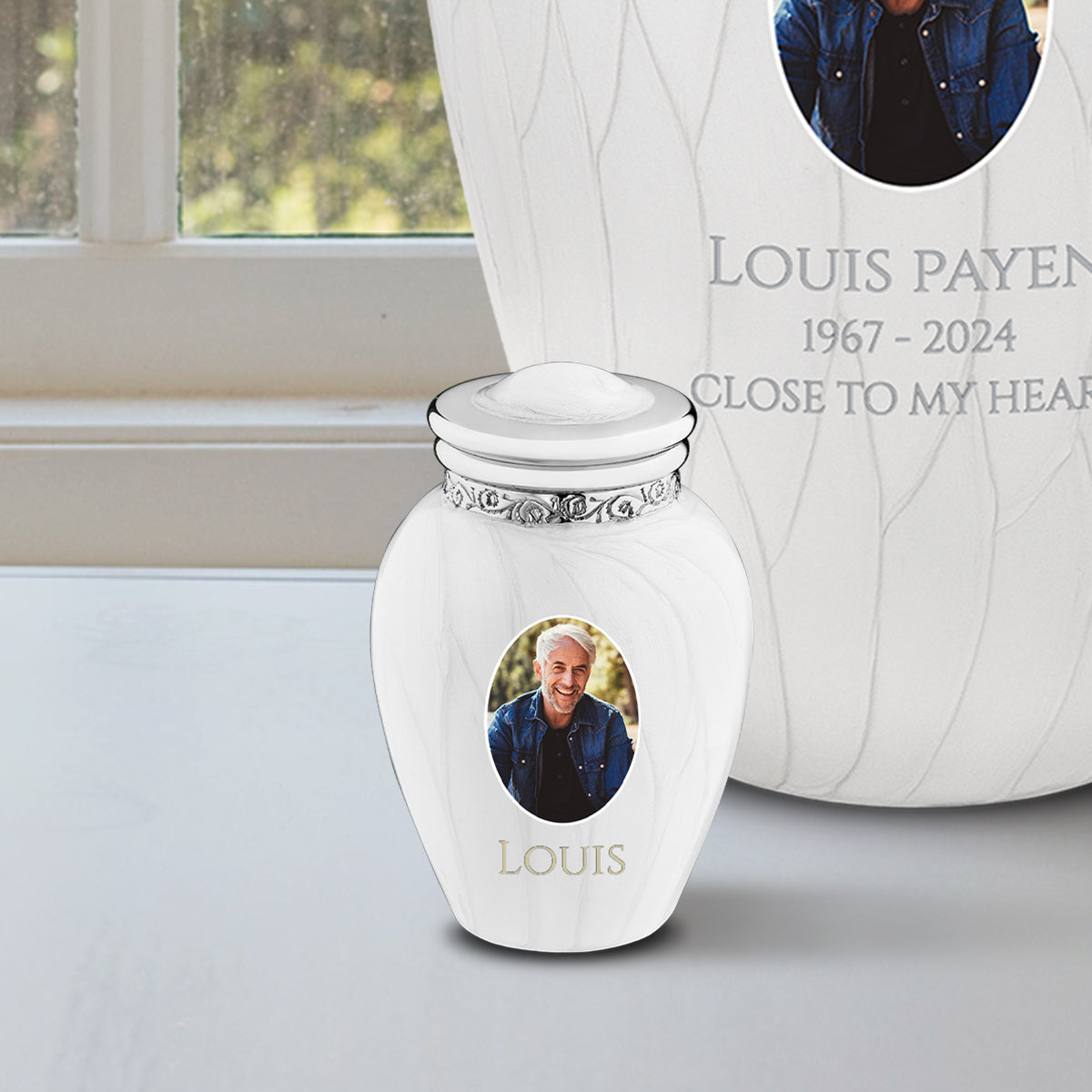 Keepsake Blessing Portrait Pearl Silver Cremation Urn