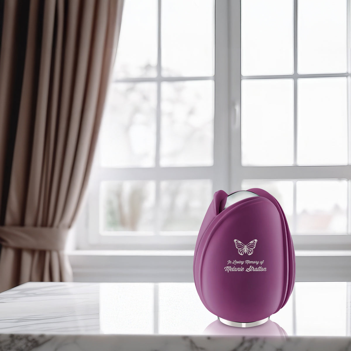 Tulip Medium Urn Purple & Polished Silver