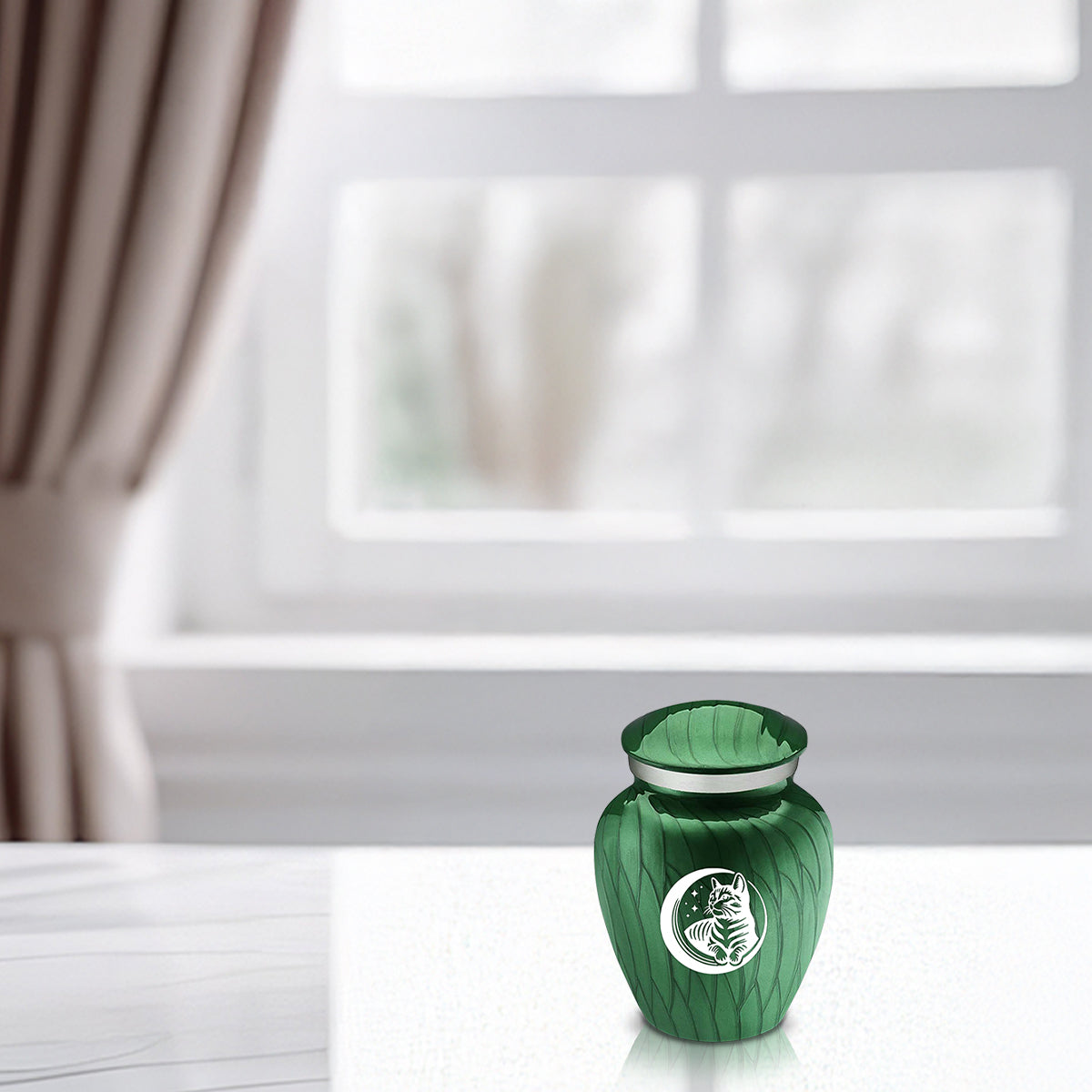 Keepsake Embrace Pearl Green Pet Cute Cat Cremation Urn