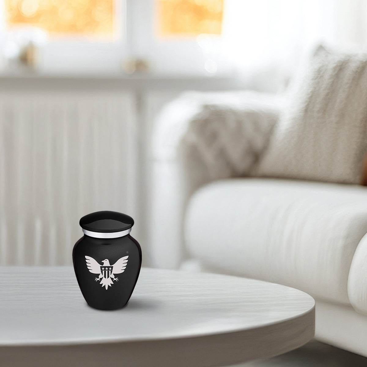 Keepsake Embrace Black American Glory Cremation Urn