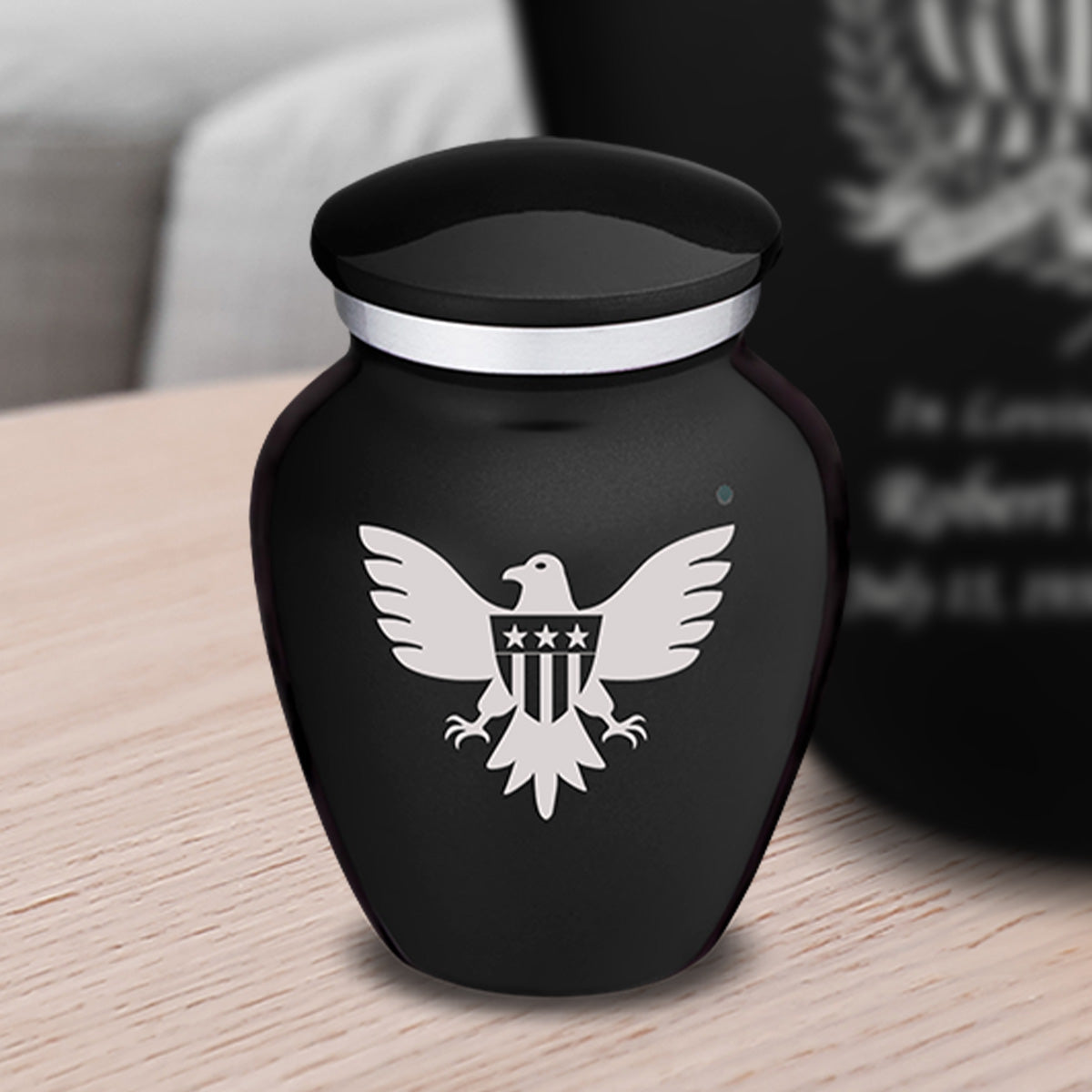 Keepsake Embrace Black American Glory Cremation Urn