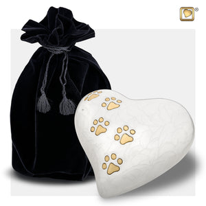 LovePawsª Heart Pearlesecent White Medium Pet Cremation Urn