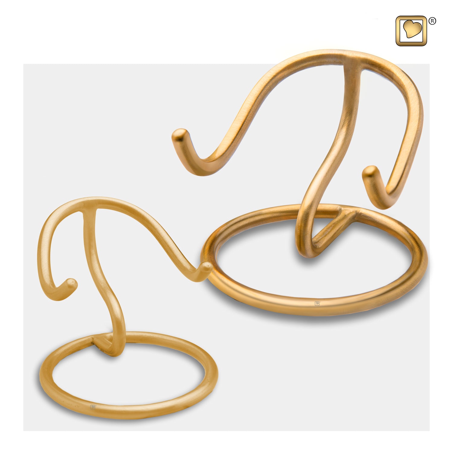 Pet Heart Stand Gold Large